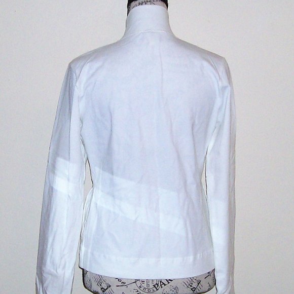 NWT! White Collar Jacket - Picture 3 of 6